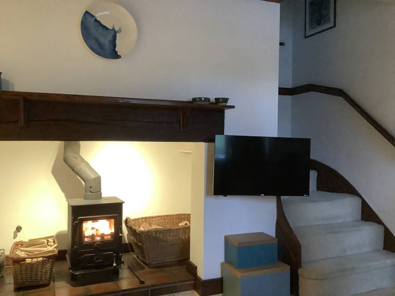 Fully equipped cottage with yard | Pets allowed — photo 4