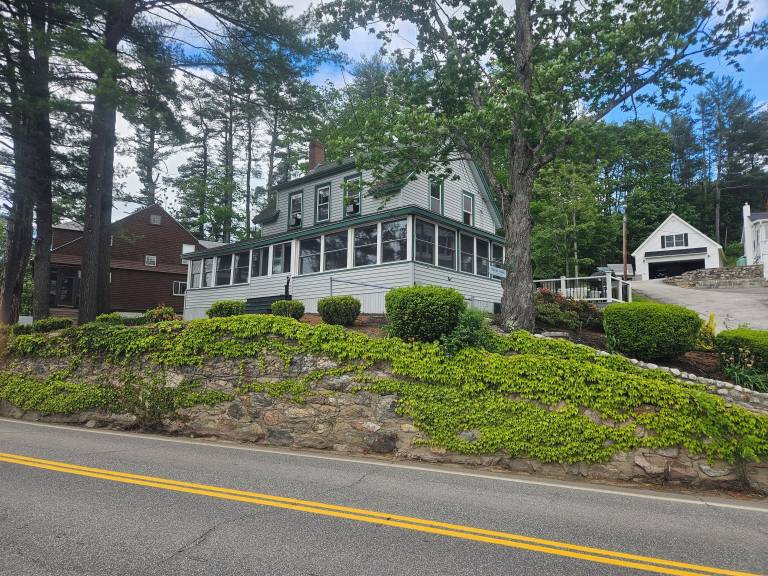 House Alton Bay