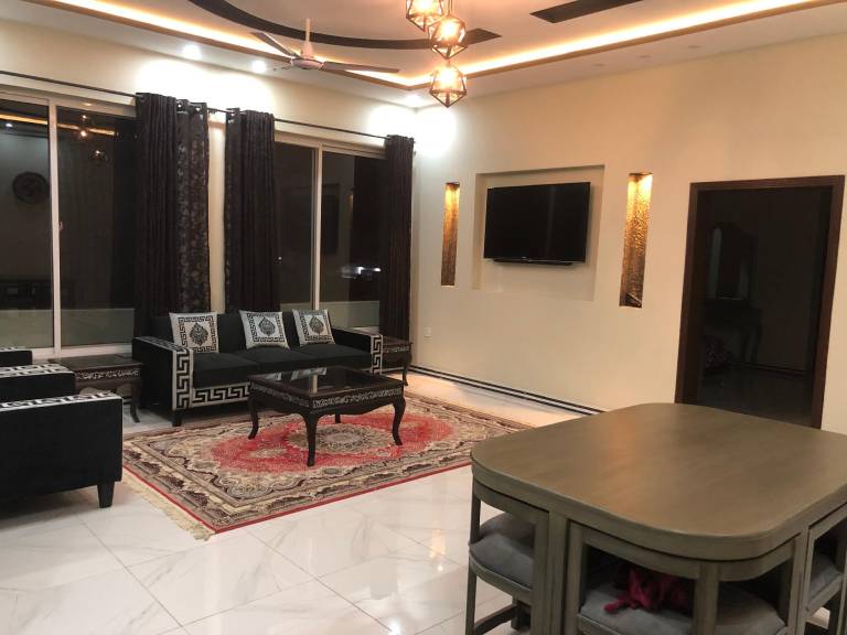 House Tahkal