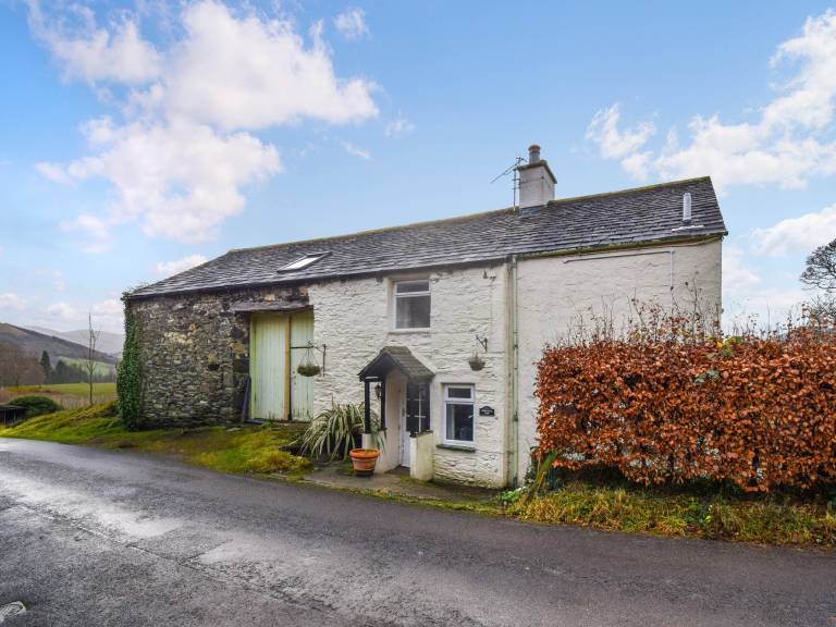 Cottage | River view in Keswick