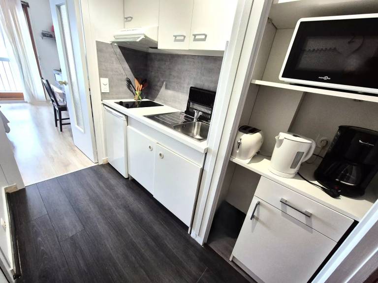 Studio with 1 room for 2 persons — photo 4