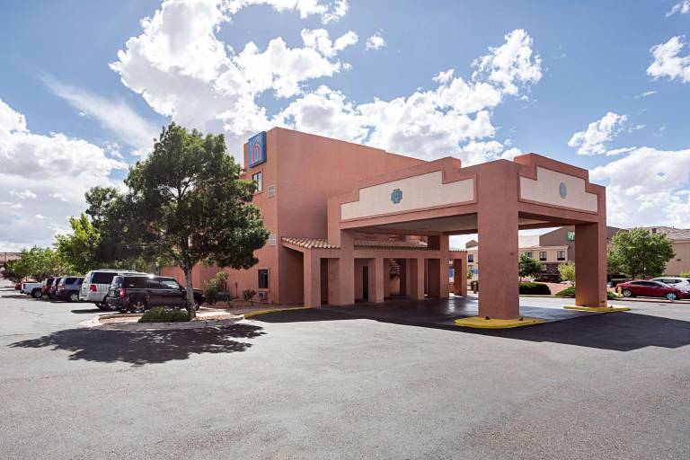 Motel 6 Page, AZ — photo 5