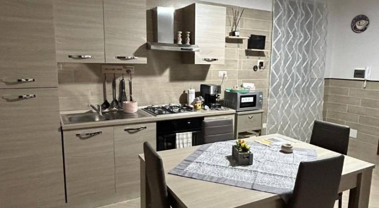 Holiday apartment with 2 rooms for 6 persons — photo 4
