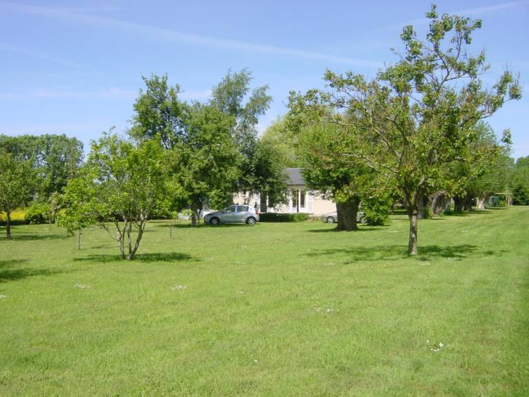 Vacation home with grill & yard | Sea view — photo 3