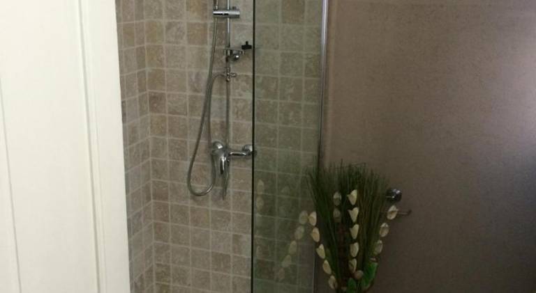 Nice apartment | Near Popes' Palace | Pets allowed — photo 4