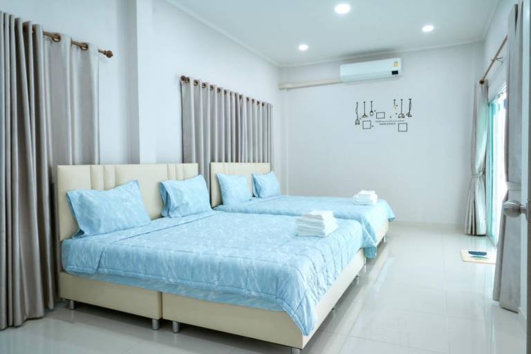 House with 3 rooms for 10 persons — photo 2