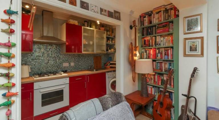 Garden flat, 2 mins walk from beach — photo 2