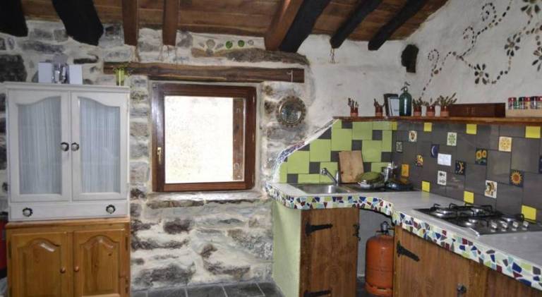 Chalet with 2 rooms for 6 persons — photo 5