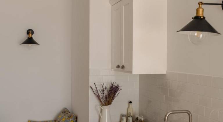 Serviced apartment with patio & yard | Good for workation — photo 5