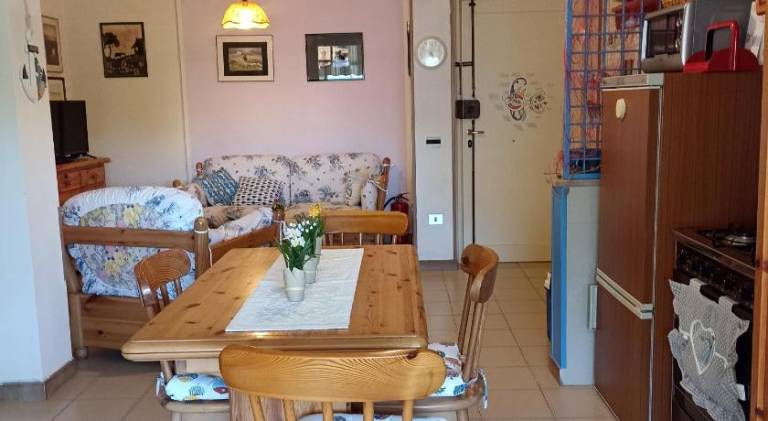 Rental apartment with 2 rooms for 4 persons — photo 2