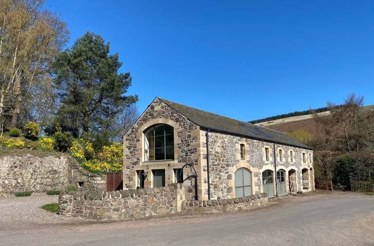 Woodmill Arches 1 Bed Barn Sleeps 2 Parking