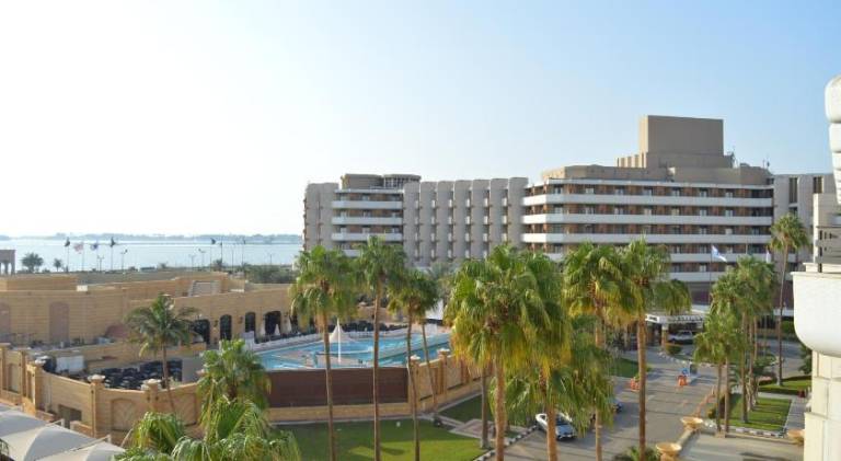 230 m&sup2; Apartment mit Hotelservice