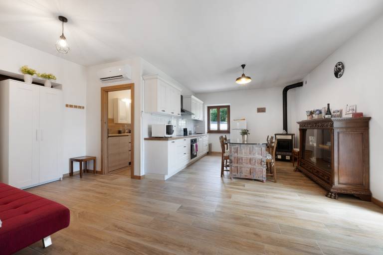 Rental apartment with garden & barbecue | Mountain view — photo 3