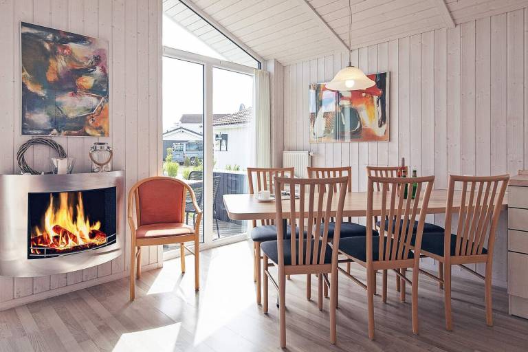 Fully equipped lovely vacation home with terrace & garden | Beach nearby | Pet-friendly — photo 4