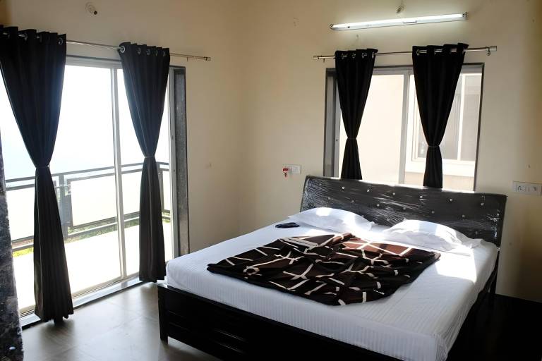 Wonderful villa with yard | Perfect for remote work | Pets allowed — photo 2