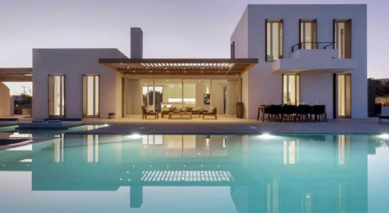 Villa with patio, yard & private pool | Good for workation in Paros