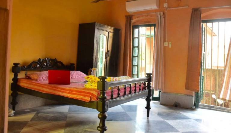 House with patio | Perfect for remote work | Pet-friendly in Kolkata
