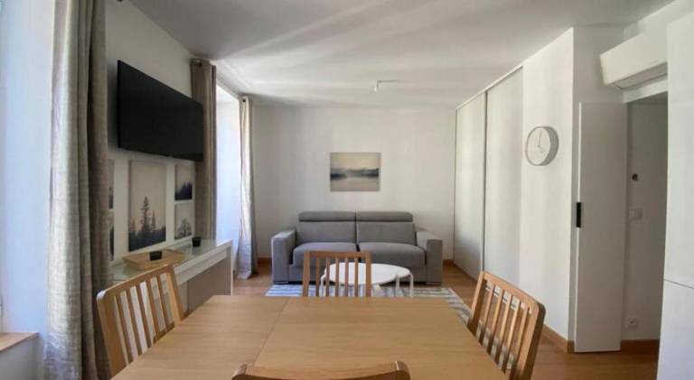 Holiday apartment | Close to Russian Orthodox Cathedral — photo 5