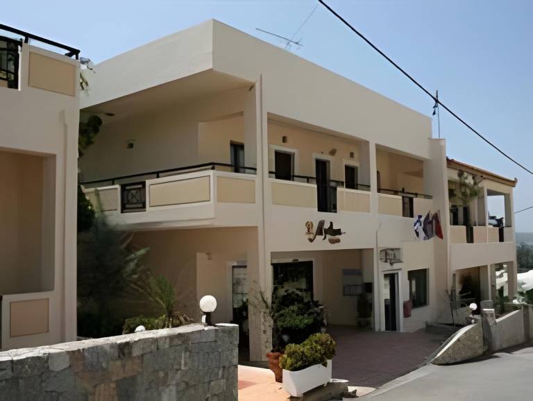 Mythos- Platanias- Hotel -Apts in Platanias