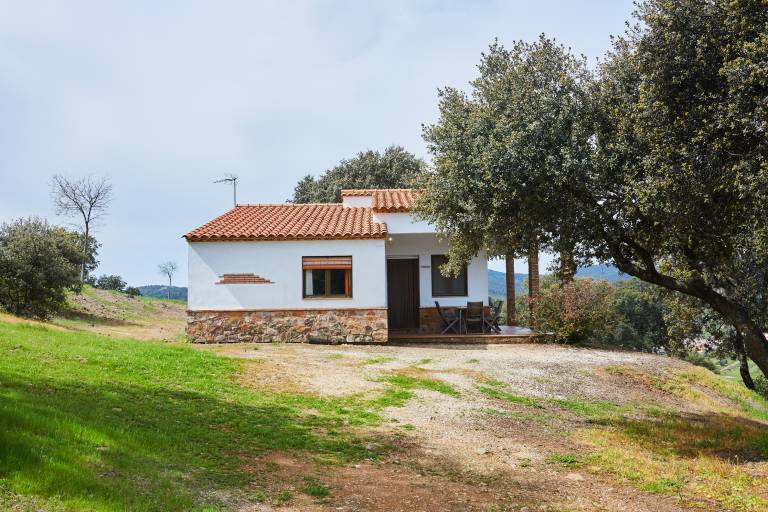 Casa Aldeaquemada
