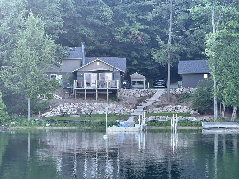 Traverse City, MI Vacation Rentals from 74 Hometogo