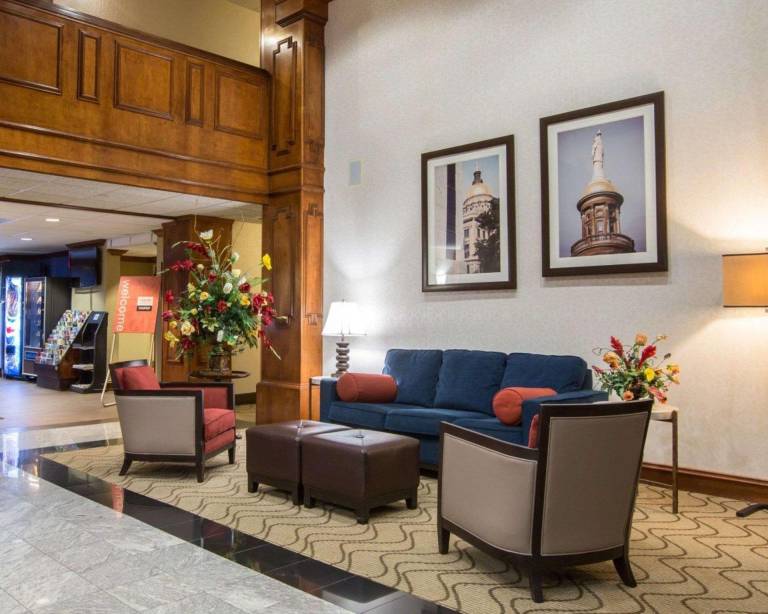 Comfort Suites Cumming-Atlanta near Northside Hospital Forsyth — photo 2
