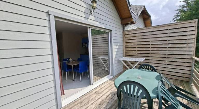 Apartment with pool in Chinon