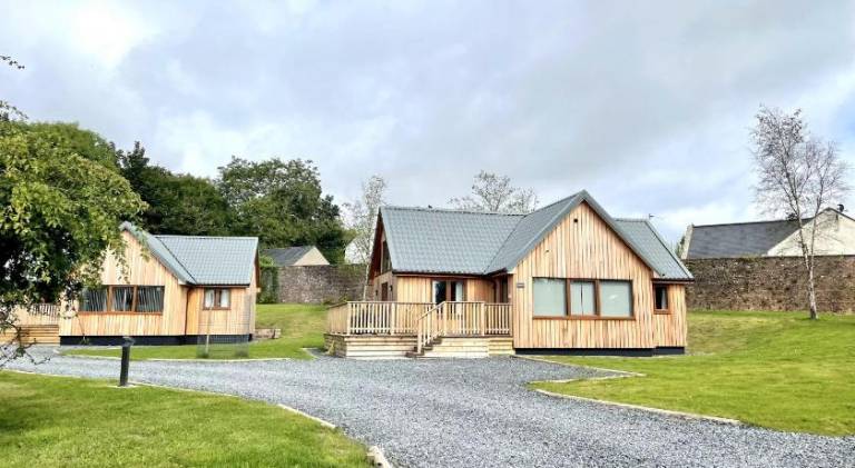Charming vacation home with jacuzzi | Pets are welcome in Newton Stewart