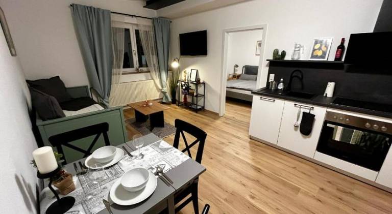 Wonderful apartment with patio | Pet-friendly — photo 2