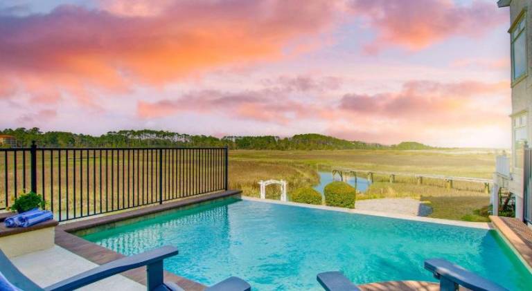 Vacation home with hot tub & pool in Hilton Head Island, SC