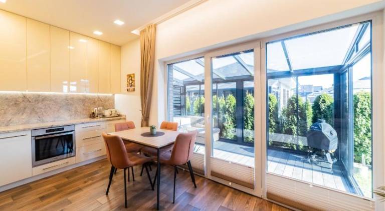 Apartment with 2 rooms for 6 persons in Palanga