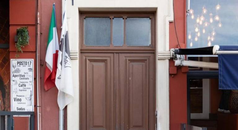 Rental apartment | Near Castle Hill — photo 4