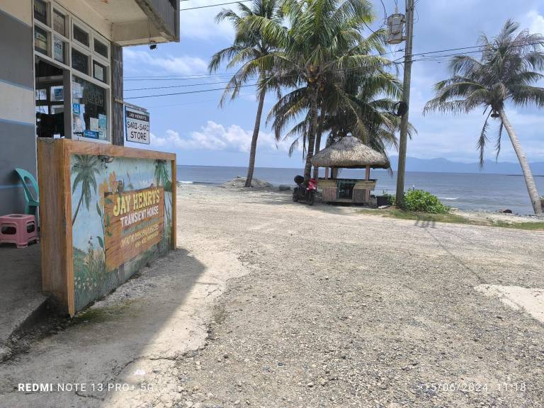 Apartment with terrace | Beach nearby | Pet-friendly in Pagudpud