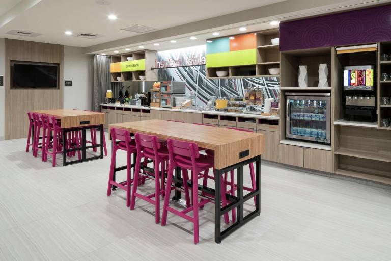 Home2 Suites by Hilton Orlando Airport — photo 4