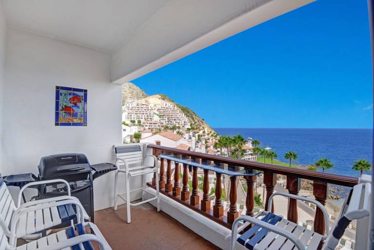 Condo  Avalon