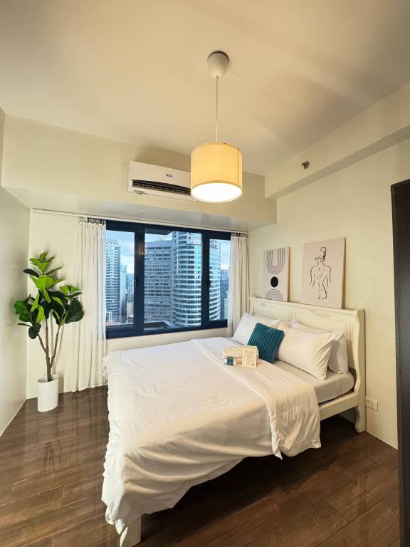 Gesamter Ort im Zentrum von Makati