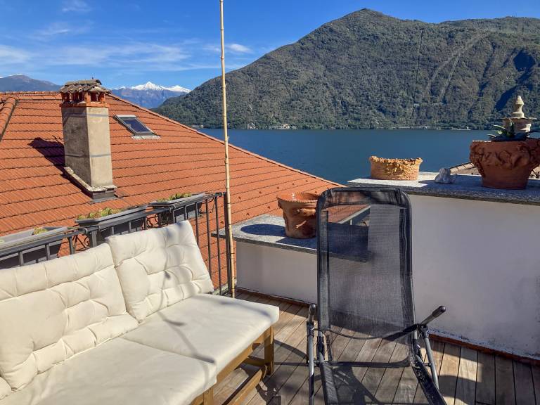 Fully equipped lovely rental apartment with patio | Mountain view | Pets are welcome — photo 4