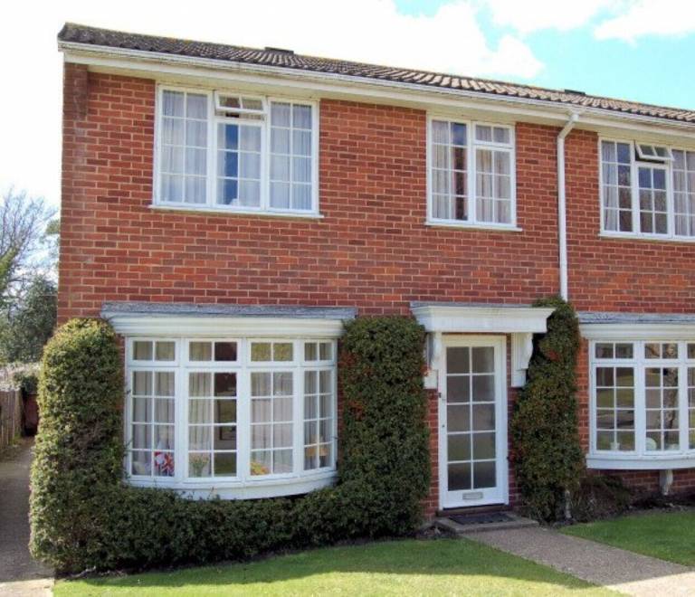 House  Lymington