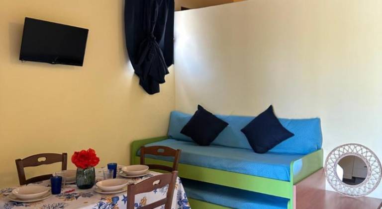 Serviced apartment with terrace & yard | Dogs allowed — photo 4