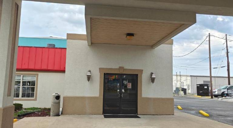 Travelodge by Wyndham Richmond Kentucky — photo 3