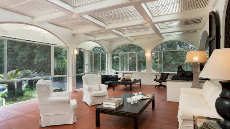 Children-friendly wonderful villa with private pool, BBQ & terrace | Pool view | Perfect for remote work | Pets allowed — photo 4