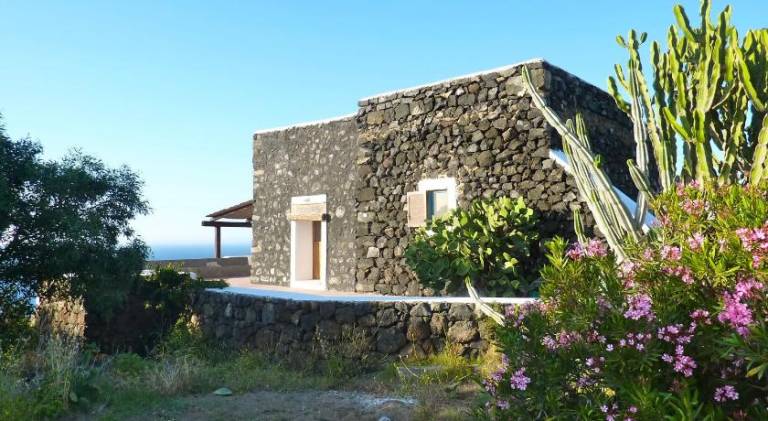 Charming vacation home | Pets are welcome — photo 4