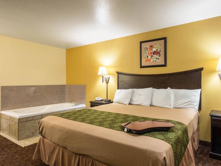 The Magnolia Hotel Searcy in Searcy, AR