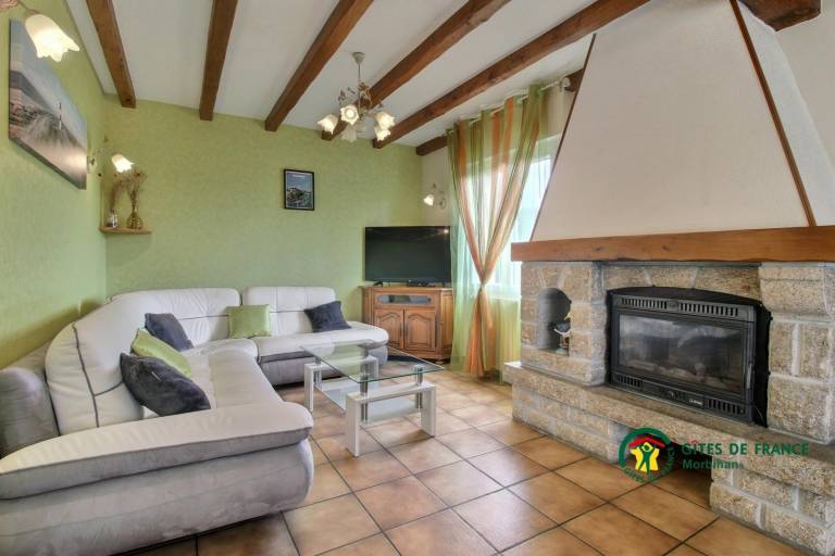 Gite with patio, garden & barbecue — photo 4