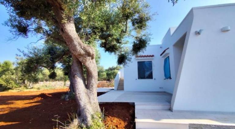 Villa with 2 rooms for 6 persons — photo 5