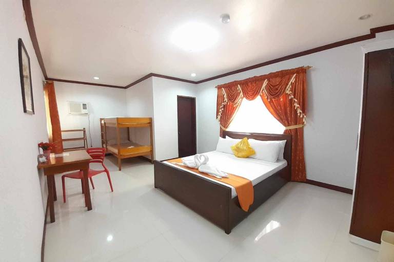Gilin Suites Puerto Princesa Palawan in Puerto Princesa