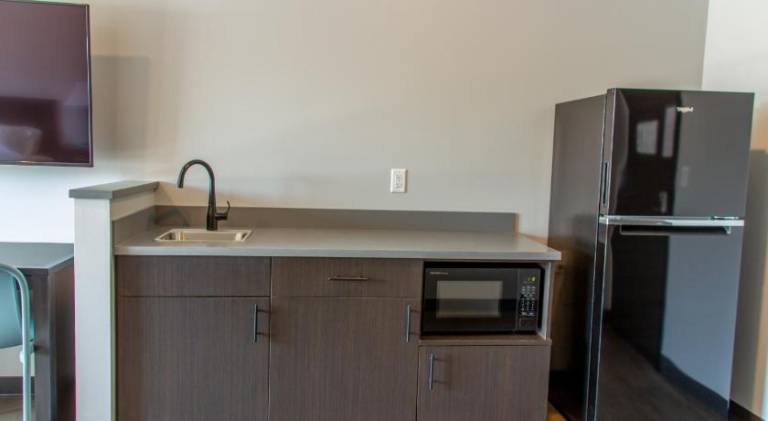 Watershed Hotel — photo 5