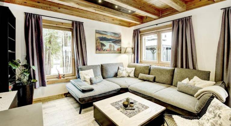 Chalet with sauna, garden & barbeque | Perfect for remote work — photo 2