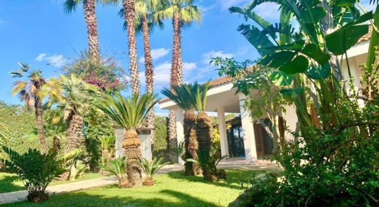 Wonderful villa with hot tub | Pets allowed in Gallipoli