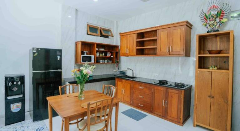 Shantia Villa 10 minutes walk to Double Six Beach Seminyak — photo 4